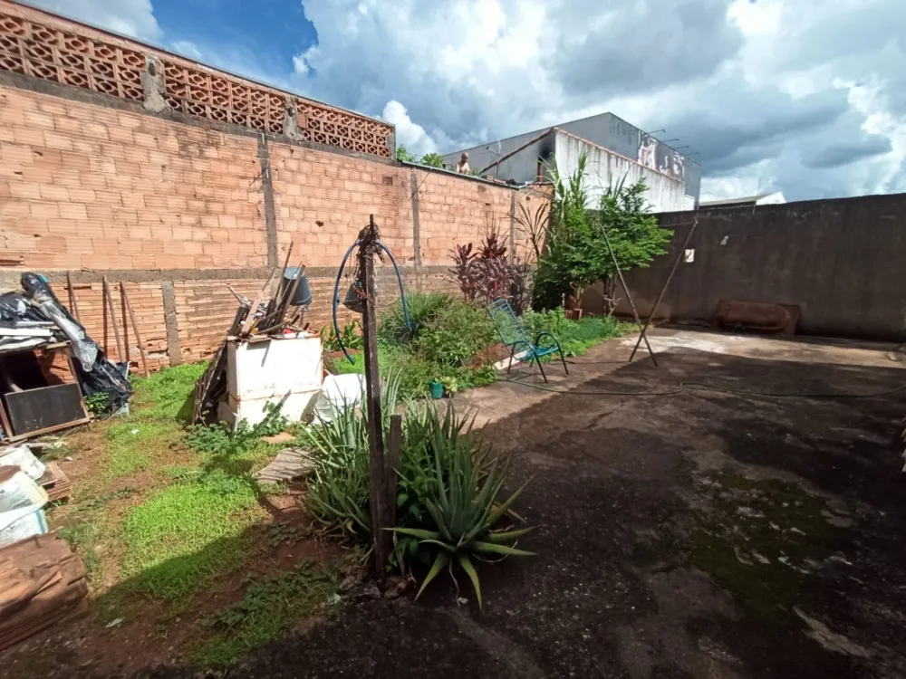 Comprar Casa / Padr&atilde;o em Uberl&acirc;ndia R$ 600.000,00 - Foto 13