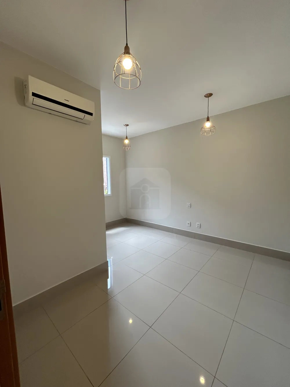 Comprar Casa / Condom&iacute;nio ou Loteamento Fechado em Uberl&acirc;ndia R$ 1.500.000,00 - Foto 2