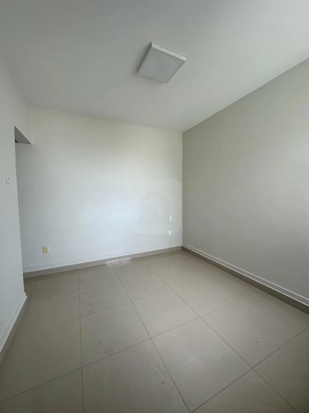 Alugar Apartamento / Padr&atilde;o em Araguari R$ 1.800,00 - Foto 6