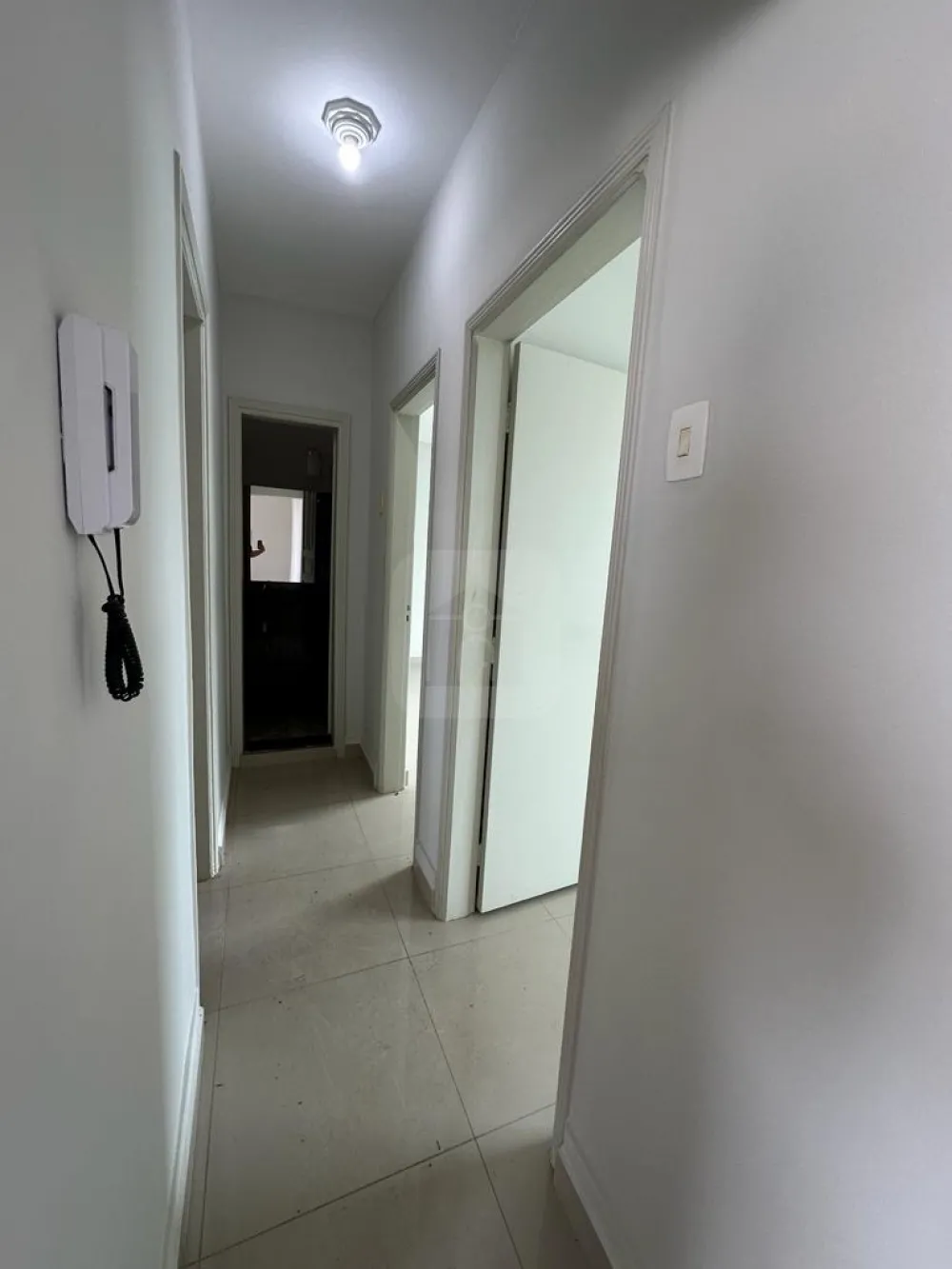 Alugar Apartamento / Padr&atilde;o em Araguari R$ 1.800,00 - Foto 9