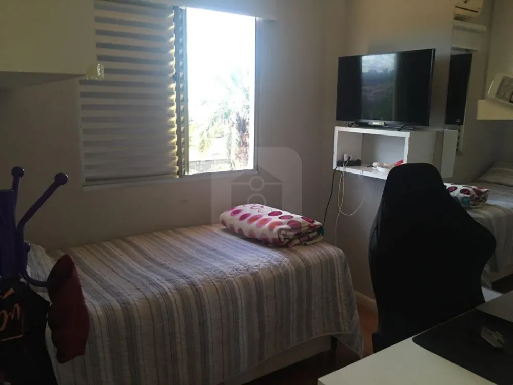 Comprar Casa / Condom&iacute;nio ou Loteamento Fechado em Uberl&acirc;ndia R$ 620.000,00 - Foto 3