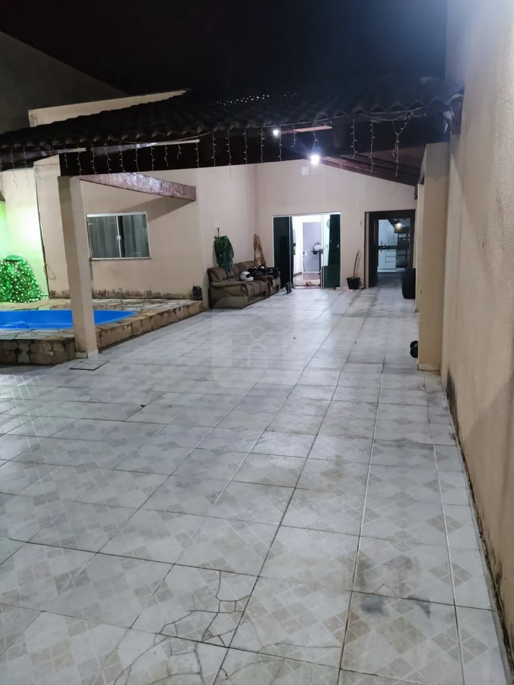 Alugar Casa / Padr&atilde;o em Uberl&acirc;ndia R$ 2.700,00 - Foto 2