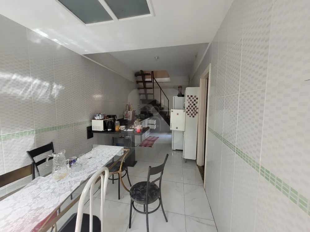 Alugar Casa / Padr&atilde;o em Uberl&acirc;ndia R$ 2.700,00 - Foto 15
