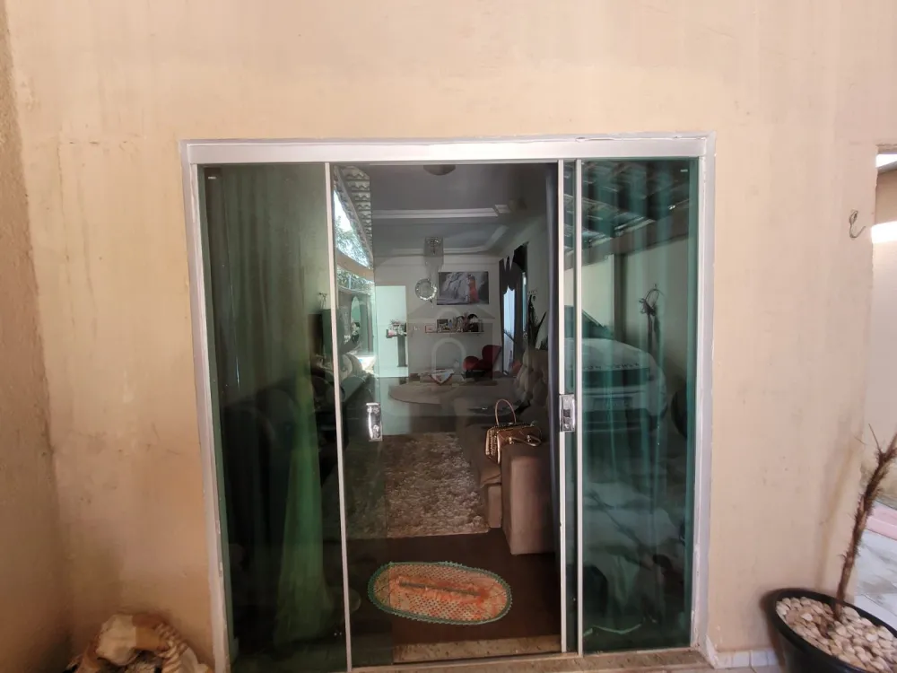 Alugar Casa / Padr&atilde;o em Uberl&acirc;ndia R$ 2.700,00 - Foto 7