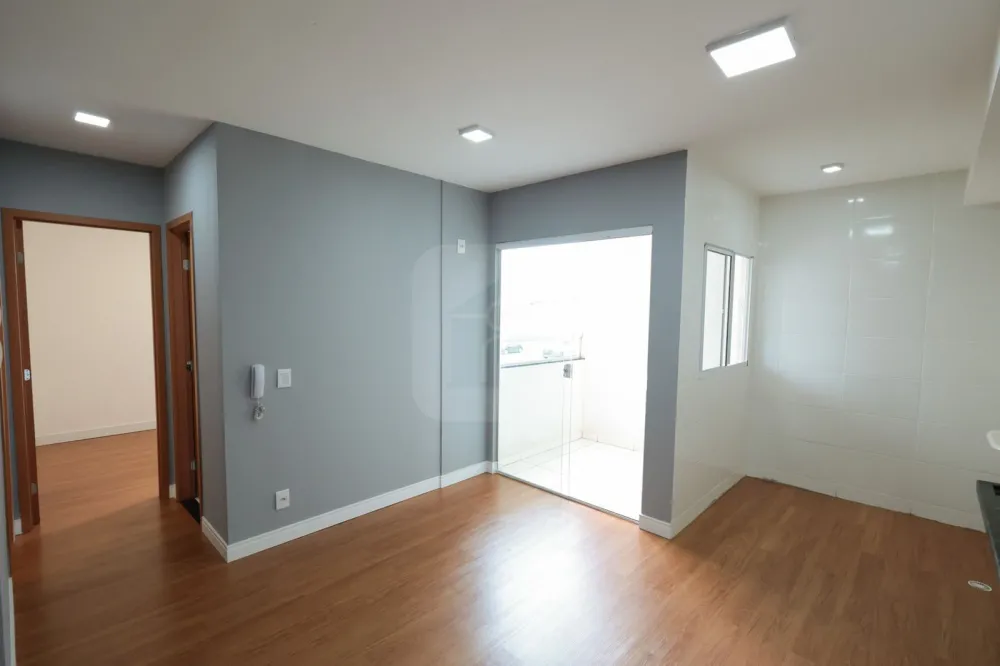 Comprar Apartamento / Padr&atilde;o em Uberl&acirc;ndia R$ 219.000,00 - Foto 6