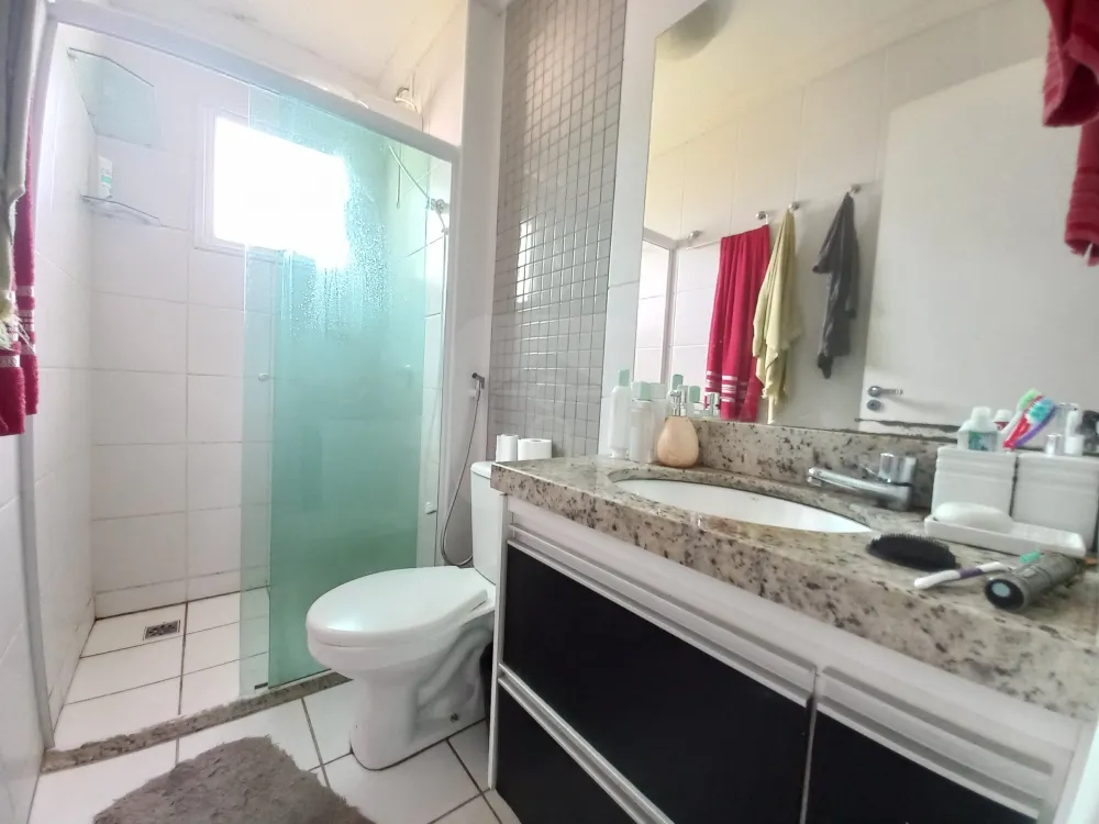 Alugar Apartamento / Padr&atilde;o em Uberl&acirc;ndia R$ 1.400,00 - Foto 1
