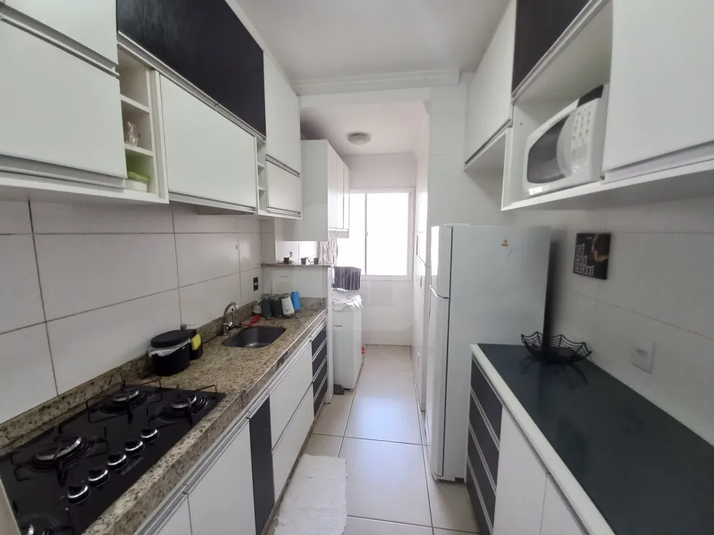 Alugar Apartamento / Padr&atilde;o em Uberl&acirc;ndia R$ 1.400,00 - Foto 11