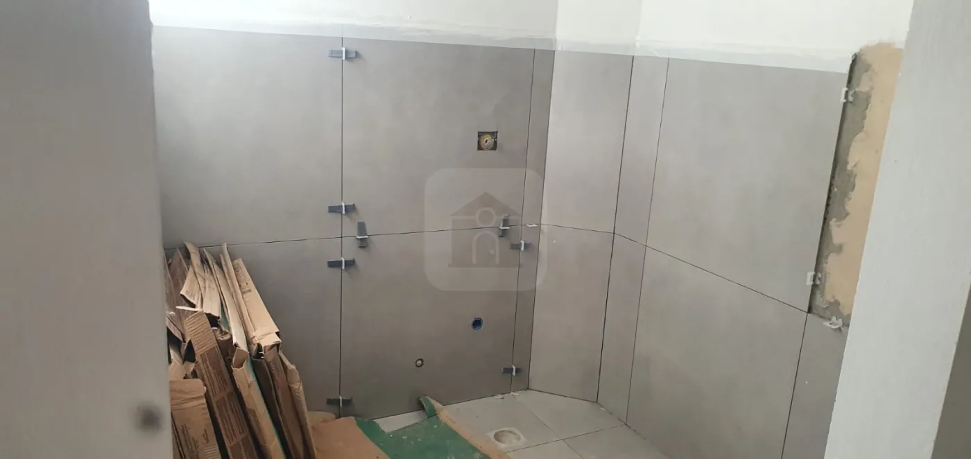 Alugar Comercial / Loja em Uberl&acirc;ndia R$ 7.500,00 - Foto 5