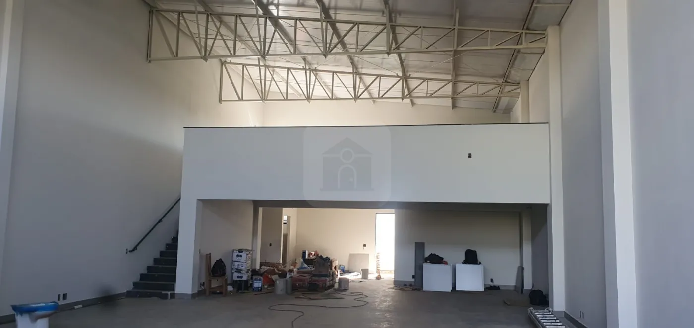 Alugar Comercial / Loja em Uberl&acirc;ndia R$ 7.500,00 - Foto 15