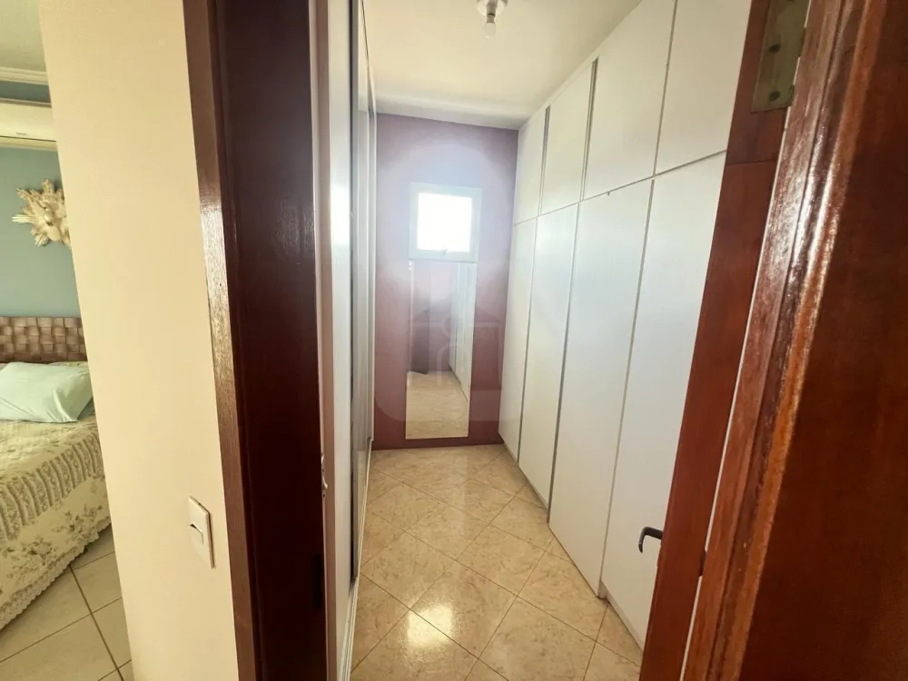 Comprar Casa / Padr&atilde;o em Uberl&acirc;ndia R$ 1.090.000,00 - Foto 12