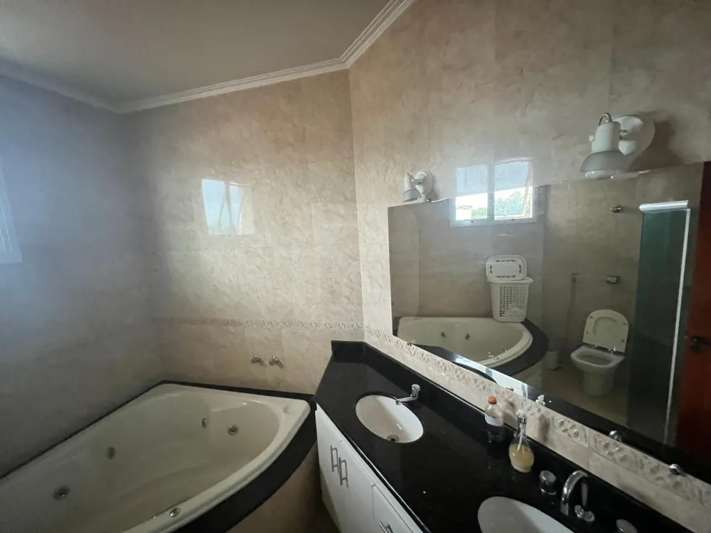 Comprar Casa / Padr&atilde;o em Uberl&acirc;ndia R$ 1.090.000,00 - Foto 45