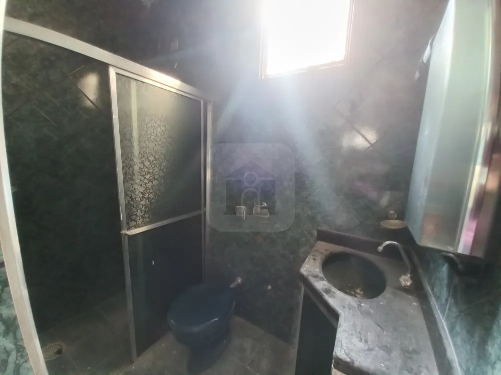 Alugar Casa / Padr&atilde;o em Uberl&acirc;ndia R$ 2.800,00 - Foto 2