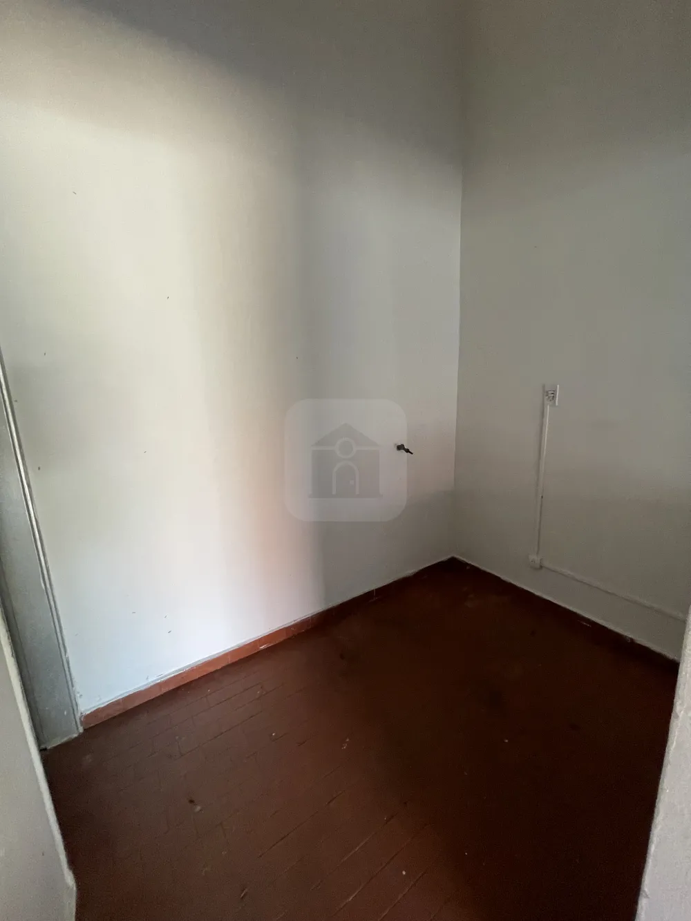 Alugar Comercial / C&ocirc;modo em Araguari R$ 1.600,00 - Foto 3