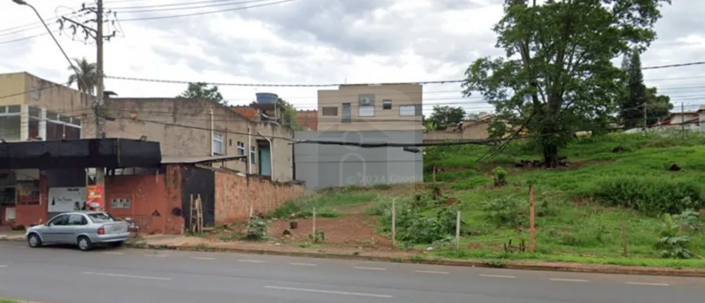 Alugar Terreno / Padr&atilde;o em Uberl&acirc;ndia R$ 2.000,00 - Foto 1