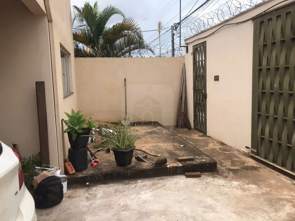 Comprar Casa / Padr&atilde;o em Uberl&acirc;ndia R$ 400.000,00 - Foto 10