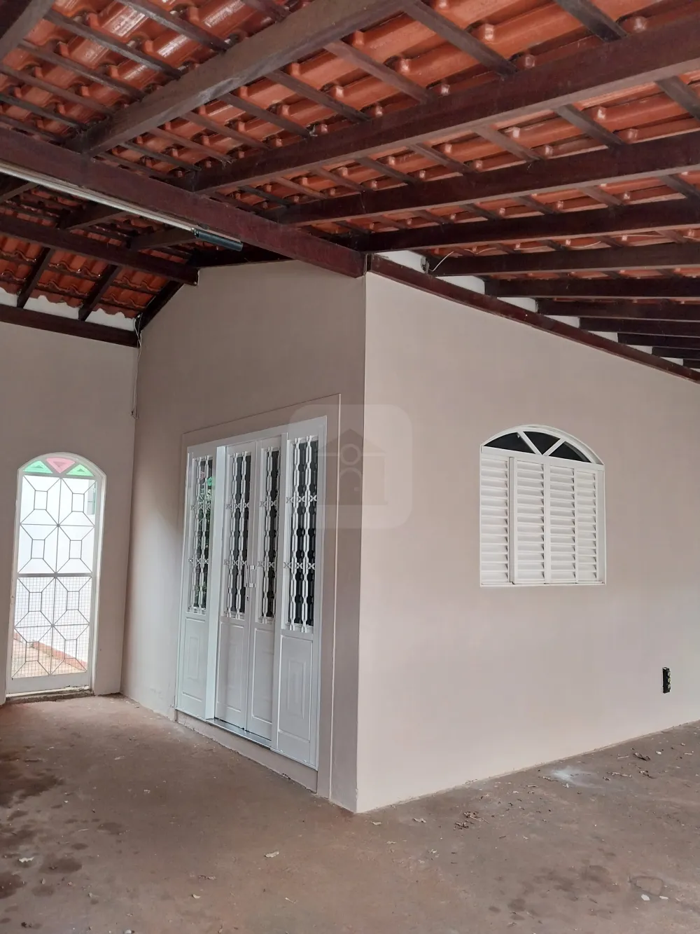 Alugar Casa / Padr&atilde;o em Uberl&acirc;ndia R$ 2.000,00 - Foto 6