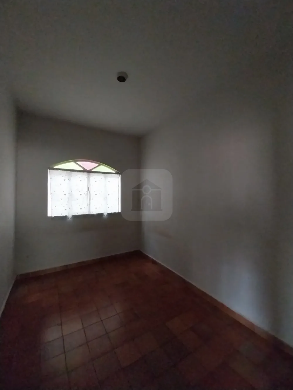 Alugar Casa / Padr&atilde;o em Uberl&acirc;ndia R$ 2.000,00 - Foto 7