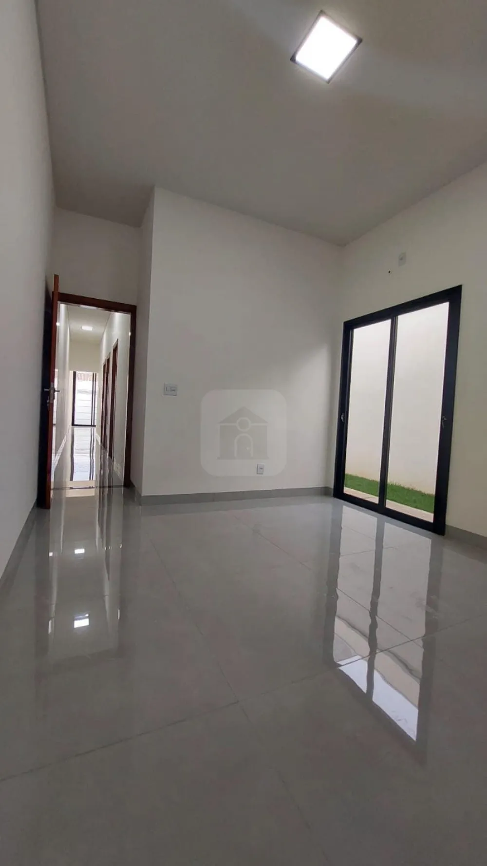 Comprar Casa / Geminada em Uberl&acirc;ndia R$ 470.000,00 - Foto 8