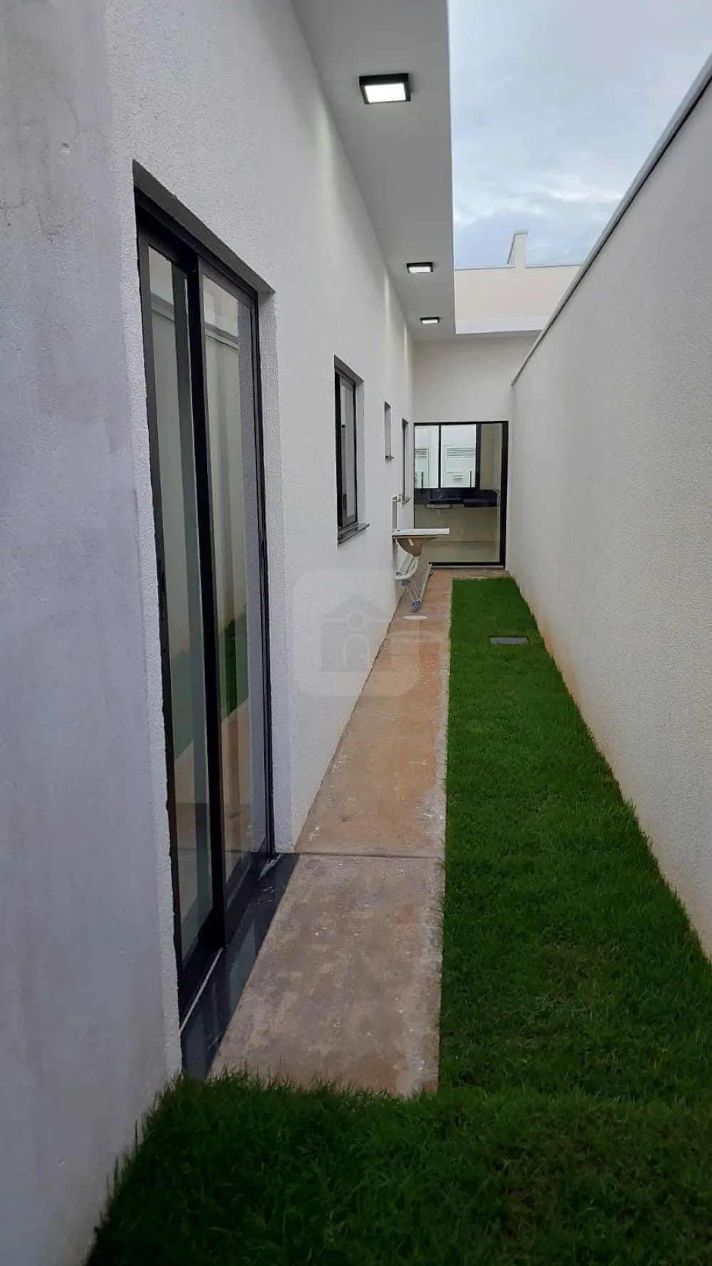 Comprar Casa / Geminada em Uberl&acirc;ndia R$ 470.000,00 - Foto 13