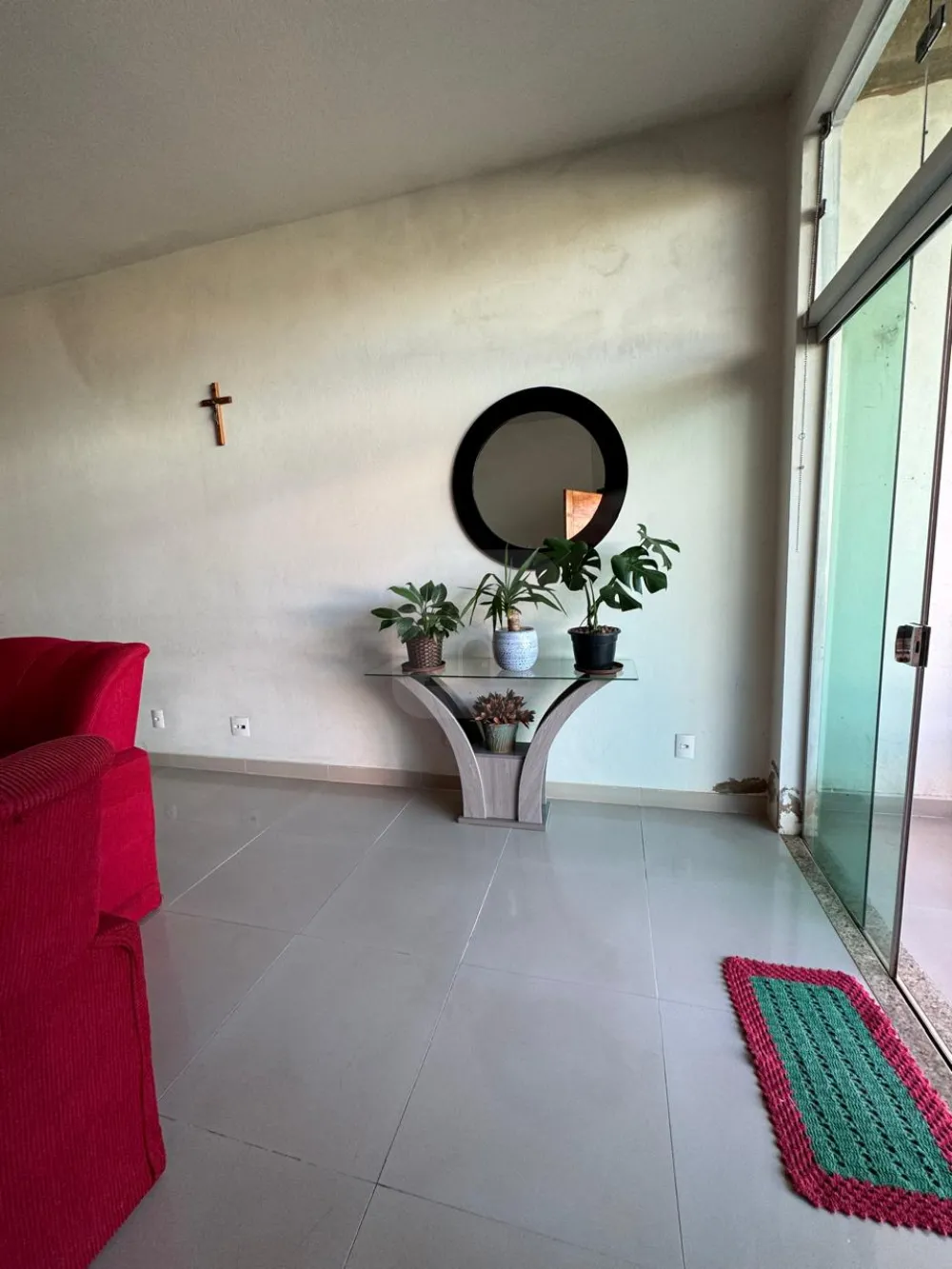 Comprar Casa / Padr&atilde;o em Araguari R$ 580.000,00 - Foto 4