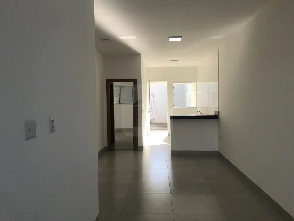 Comprar Casa / Padr&atilde;o em Uberl&acirc;ndia R$ 290.000,00 - Foto 4