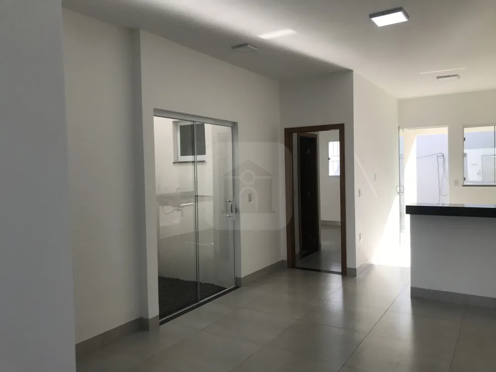 Comprar Casa / Padr&atilde;o em Uberl&acirc;ndia R$ 290.000,00 - Foto 4
