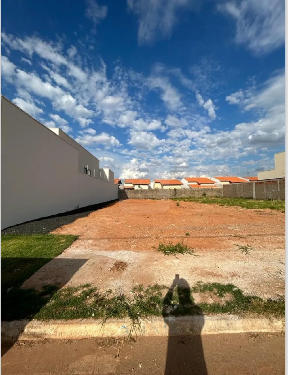 Comprar Terreno / Padr&atilde;o em Araguari R$ 225.000,00 - Foto 1