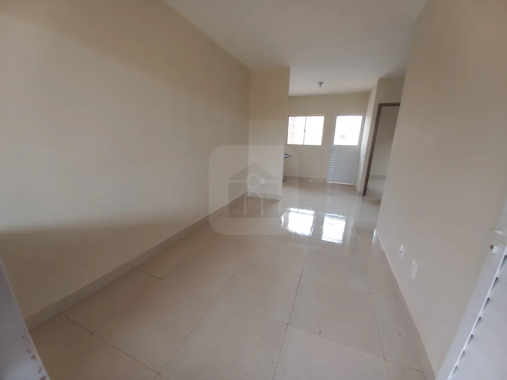 Comprar Casa / Padr&atilde;o em Uberl&acirc;ndia R$ 320.000,00 - Foto 3