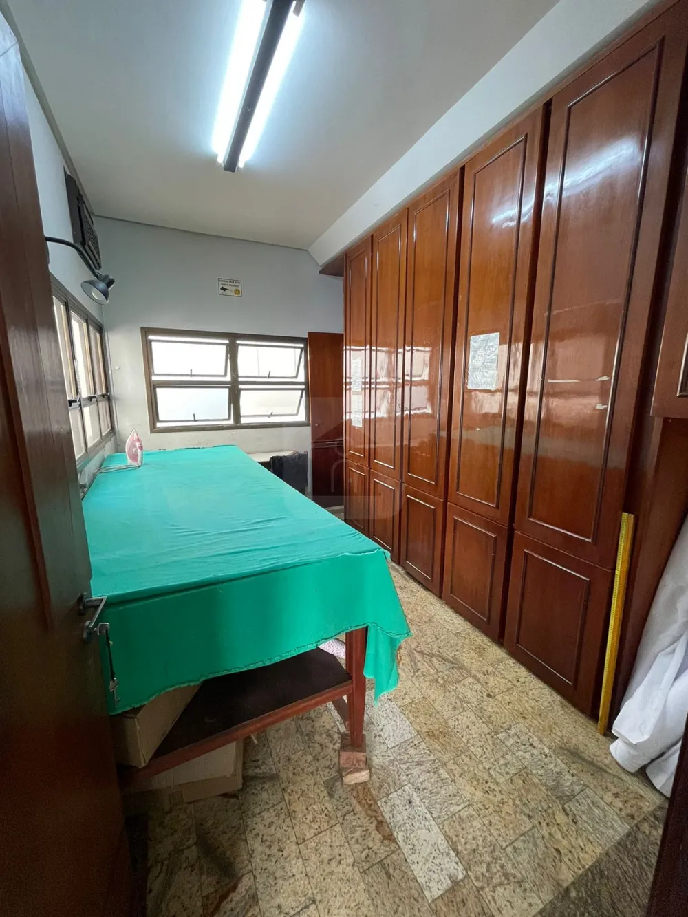 Alugar Comercial / Sala Comercial em Araguari R$ 5.000,00 - Foto 7