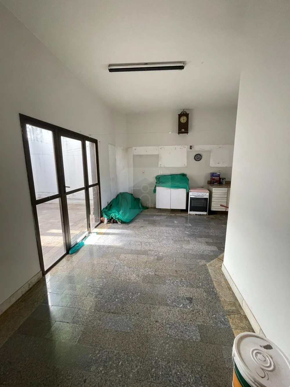 Alugar Comercial / Sala Comercial em Araguari R$ 5.000,00 - Foto 12