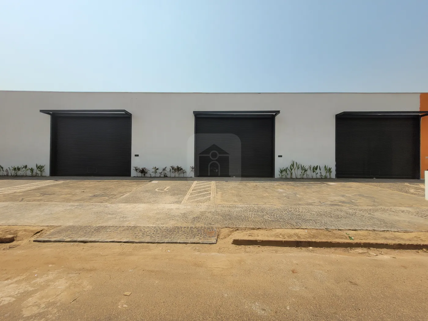 Alugar Comercial / Loja em Uberl&acirc;ndia R$ 4.650,00 - Foto 8