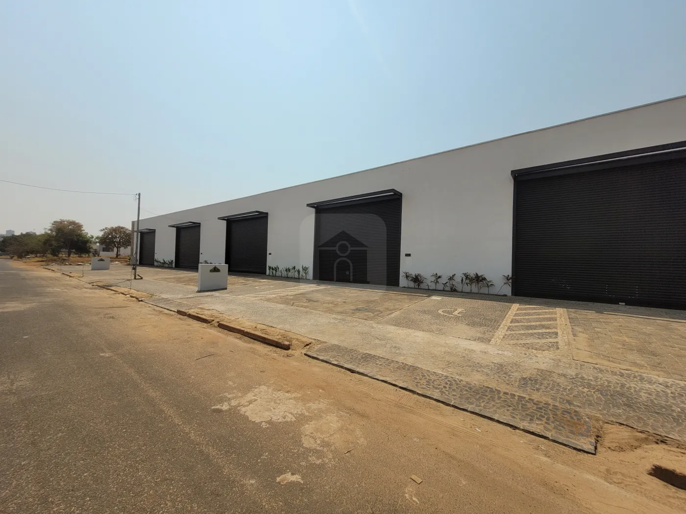 Alugar Comercial / Loja em Uberl&acirc;ndia R$ 4.850,00 - Foto 8