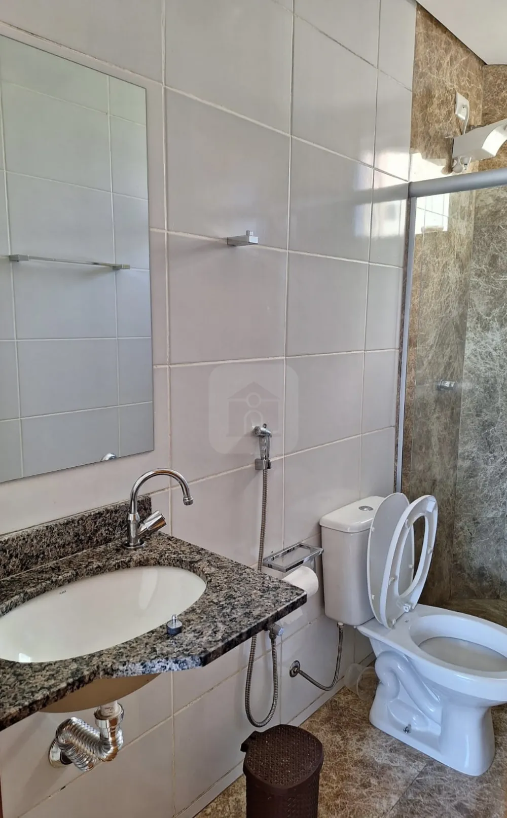Comprar Apartamento / Padr&atilde;o em Uberl&acirc;ndia R$ 350.000,00 - Foto 16