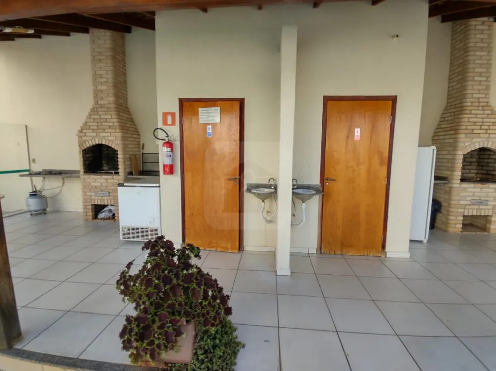 Comprar Apartamento / Padr&atilde;o em Uberl&acirc;ndia R$ 350.000,00 - Foto 22