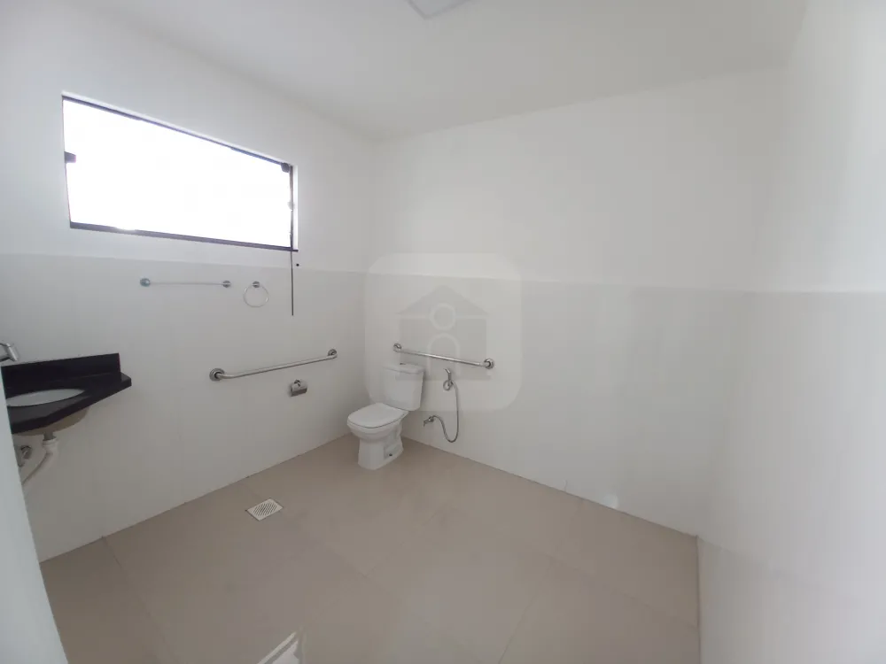 Alugar Comercial / Casa Comercial em Uberl&acirc;ndia R$ 8.000,00 - Foto 2