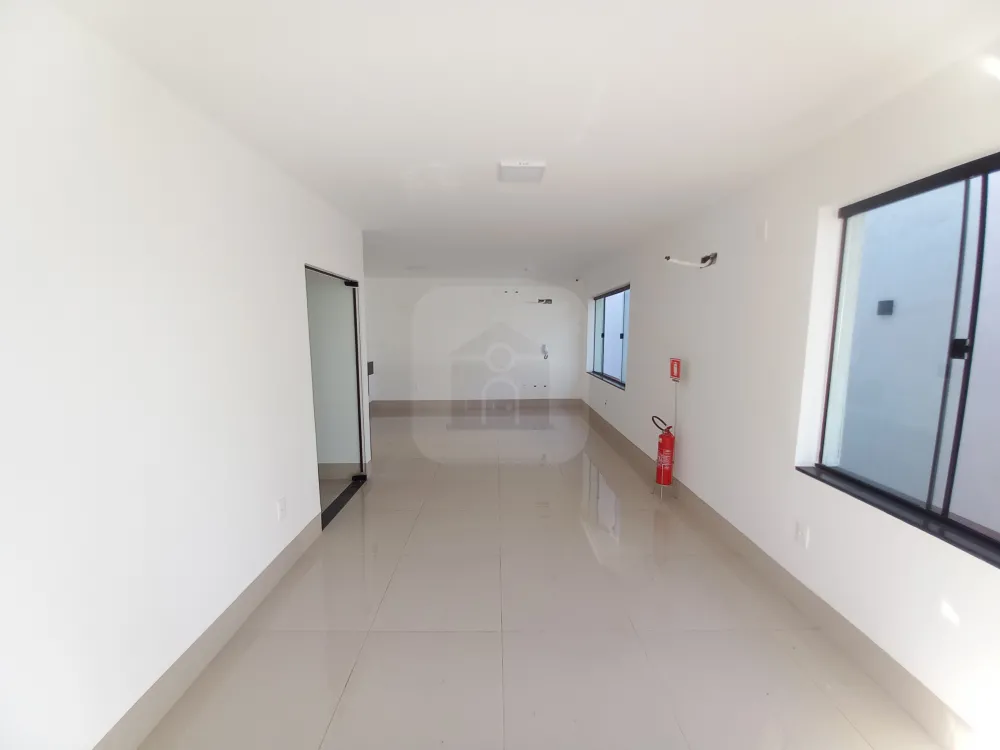 Alugar Comercial / Casa Comercial em Uberl&acirc;ndia R$ 8.000,00 - Foto 3