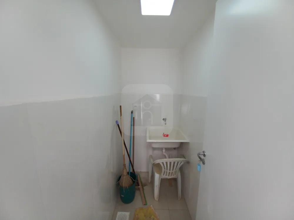 Alugar Comercial / Casa Comercial em Uberl&acirc;ndia R$ 8.000,00 - Foto 7