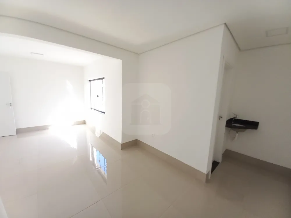 Alugar Comercial / Casa Comercial em Uberl&acirc;ndia R$ 8.000,00 - Foto 9