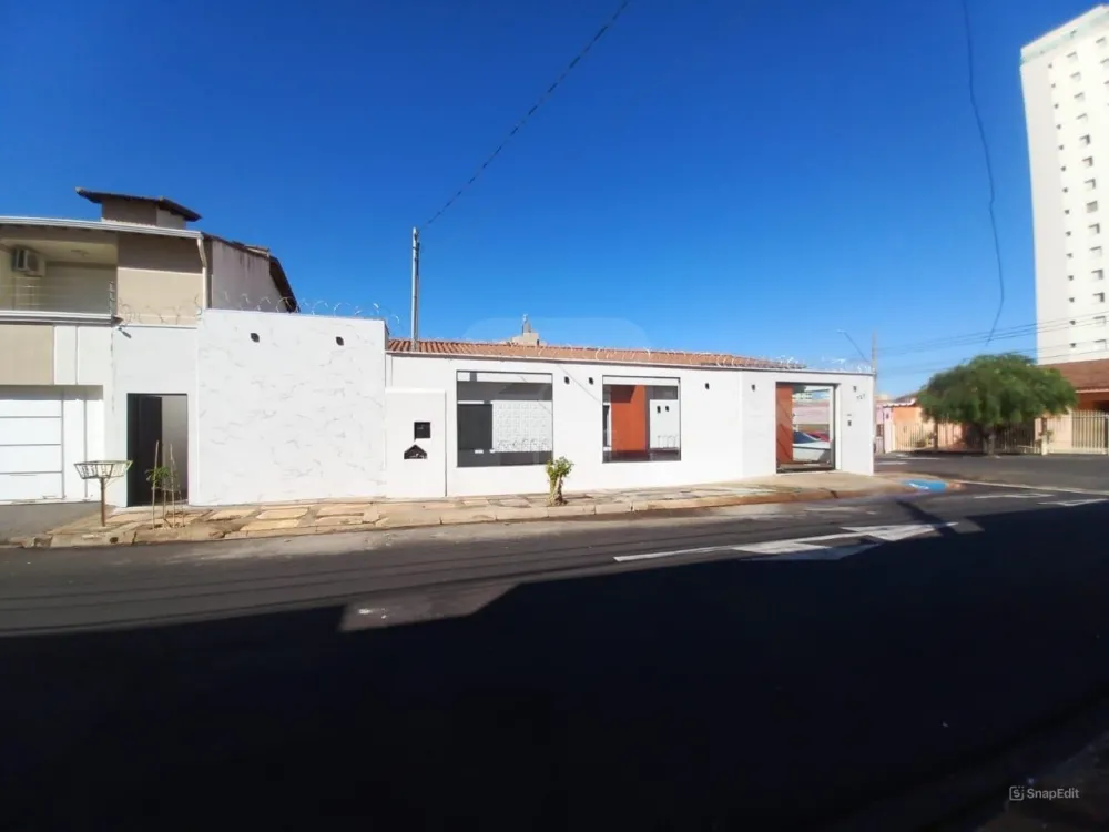 Alugar Comercial / Casa Comercial em Uberl&acirc;ndia R$ 8.000,00 - Foto 17