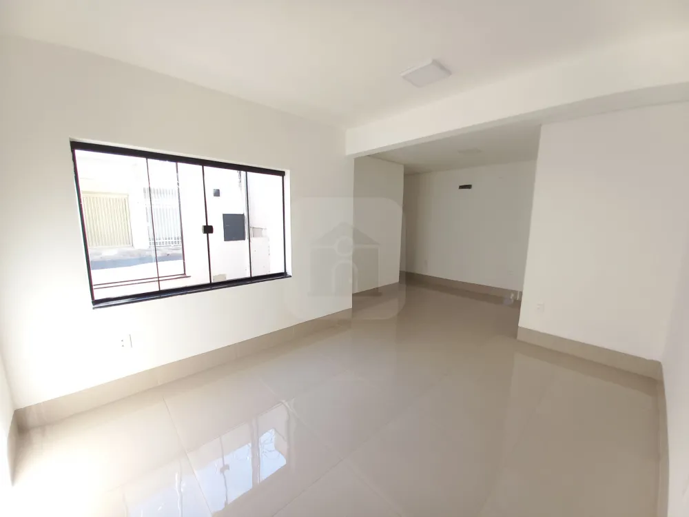 Alugar Comercial / Casa Comercial em Uberl&acirc;ndia R$ 8.000,00 - Foto 23