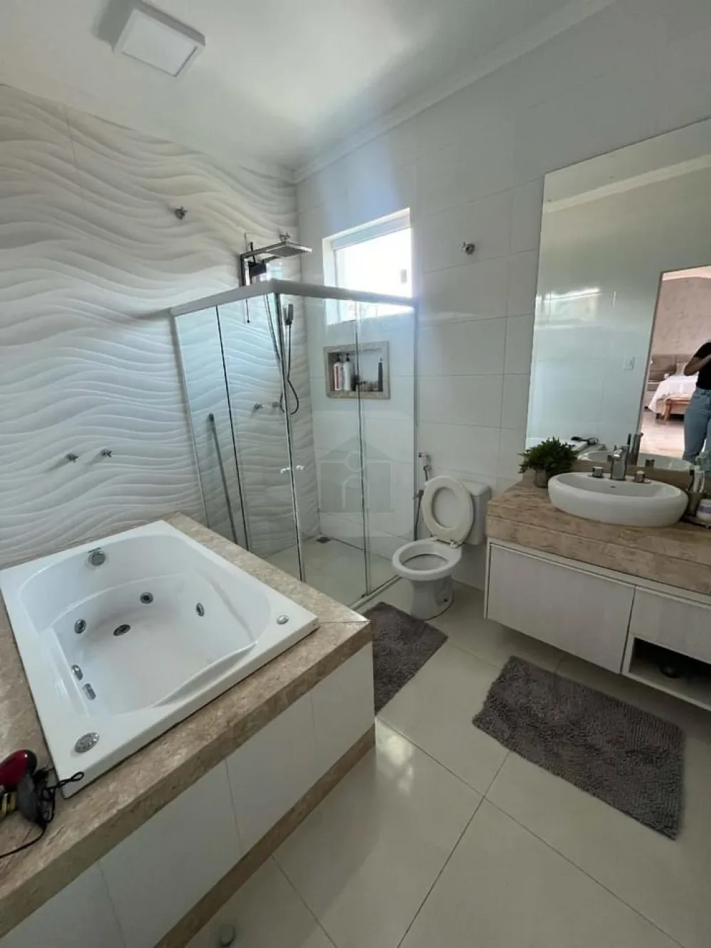 Comprar Casa / Padr&atilde;o em Uberl&acirc;ndia R$ 1.790.000,00 - Foto 6