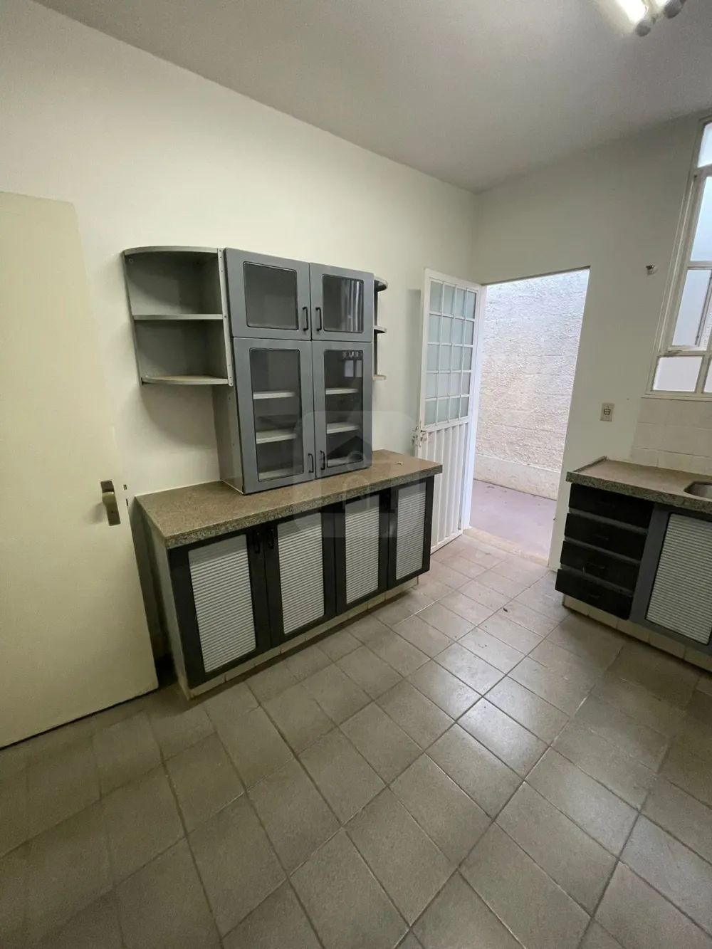 Comprar Casa / Padr&atilde;o em Araguari R$ 500.000,00 - Foto 8