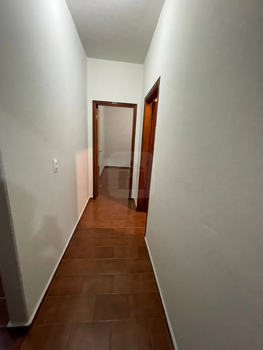Alugar Casa / Padr&atilde;o em Araguari R$ 1.600,00 - Foto 7