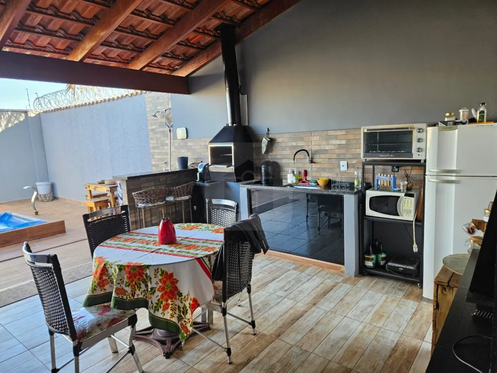 Alugar Casa / Padr&atilde;o em Uberl&acirc;ndia R$ 4.000,00 - Foto 14