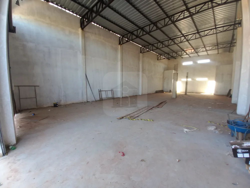 Alugar Comercial / Galp&atilde;o em Uberl&acirc;ndia R$ 5.800,00 - Foto 3