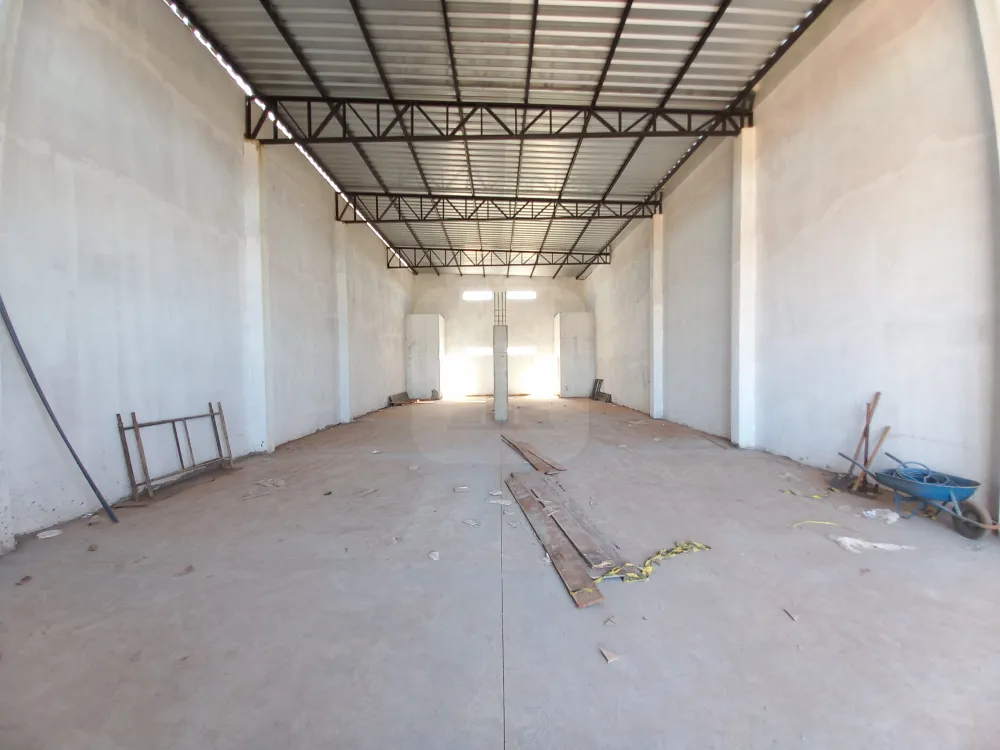 Alugar Comercial / Galp&atilde;o em Uberl&acirc;ndia R$ 5.800,00 - Foto 5