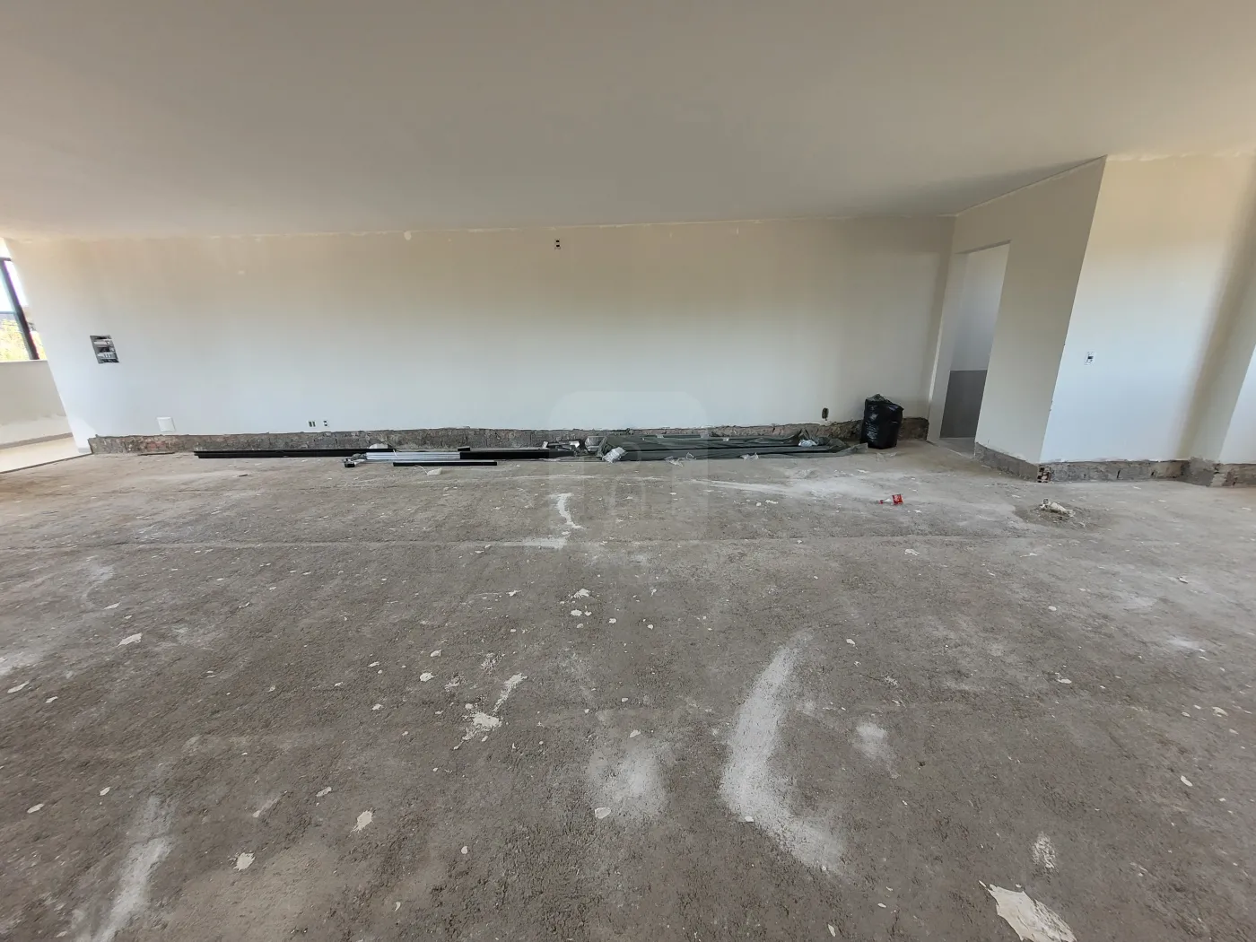 Alugar Comercial / Loja em Uberl&acirc;ndia R$ 6.175,00 - Foto 5