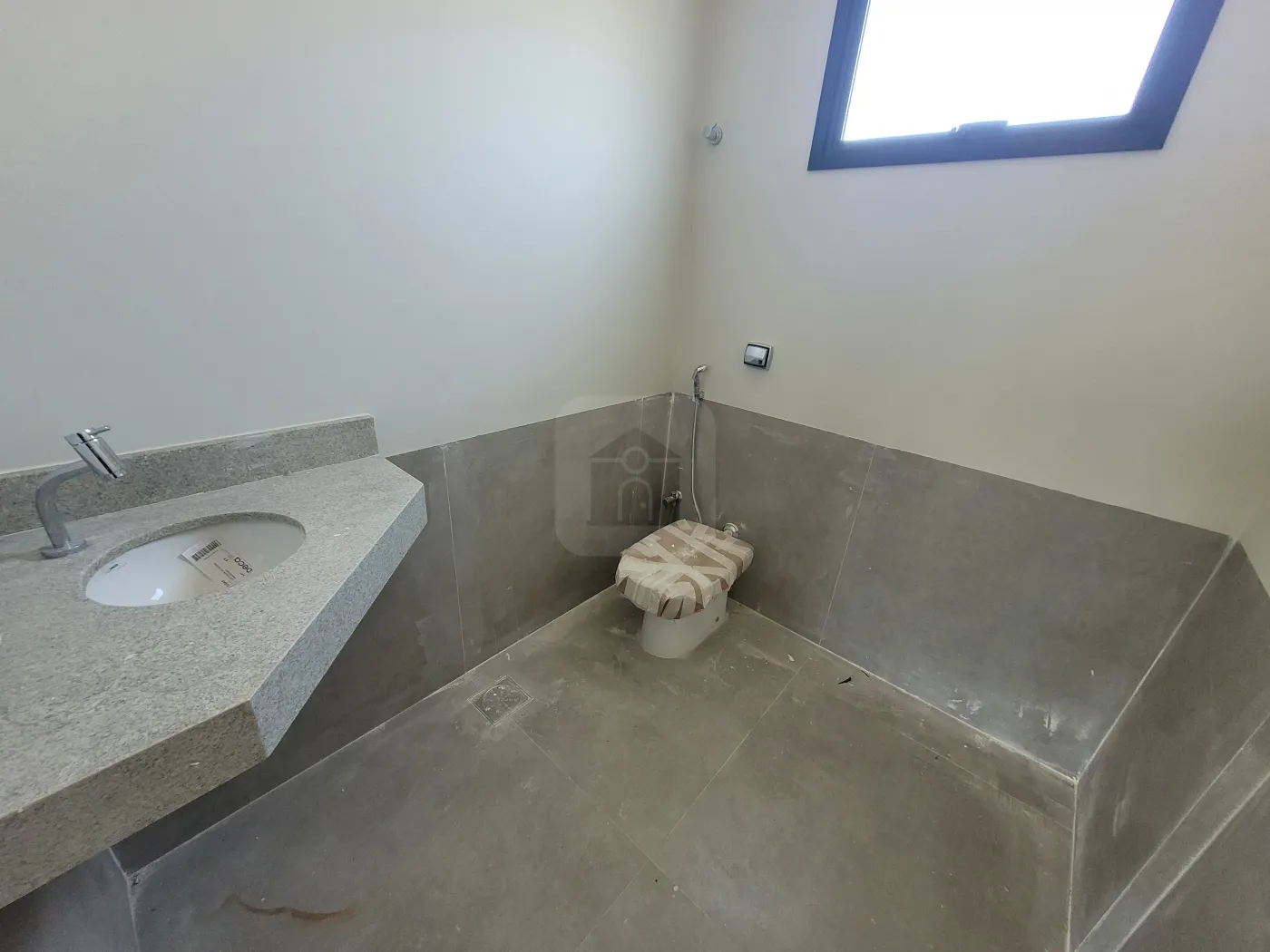 Alugar Comercial / Loja em Uberl&acirc;ndia R$ 6.175,00 - Foto 6