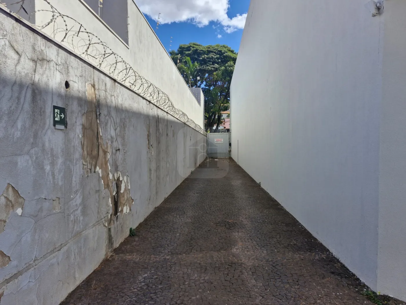 Alugar Comercial / Loja em Uberl&acirc;ndia R$ 22.000,00 - Foto 24