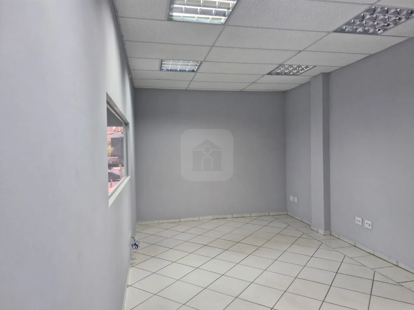 Alugar Comercial / Loja em Uberl&acirc;ndia R$ 22.000,00 - Foto 12